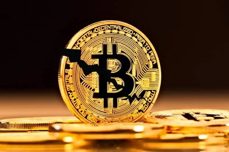 هاوینگ بعدی بیت کوین در کدام زمانی رخ میدهد؟ چه میزان بیت کوین دیگر برای استخراج باقی مانده است؟